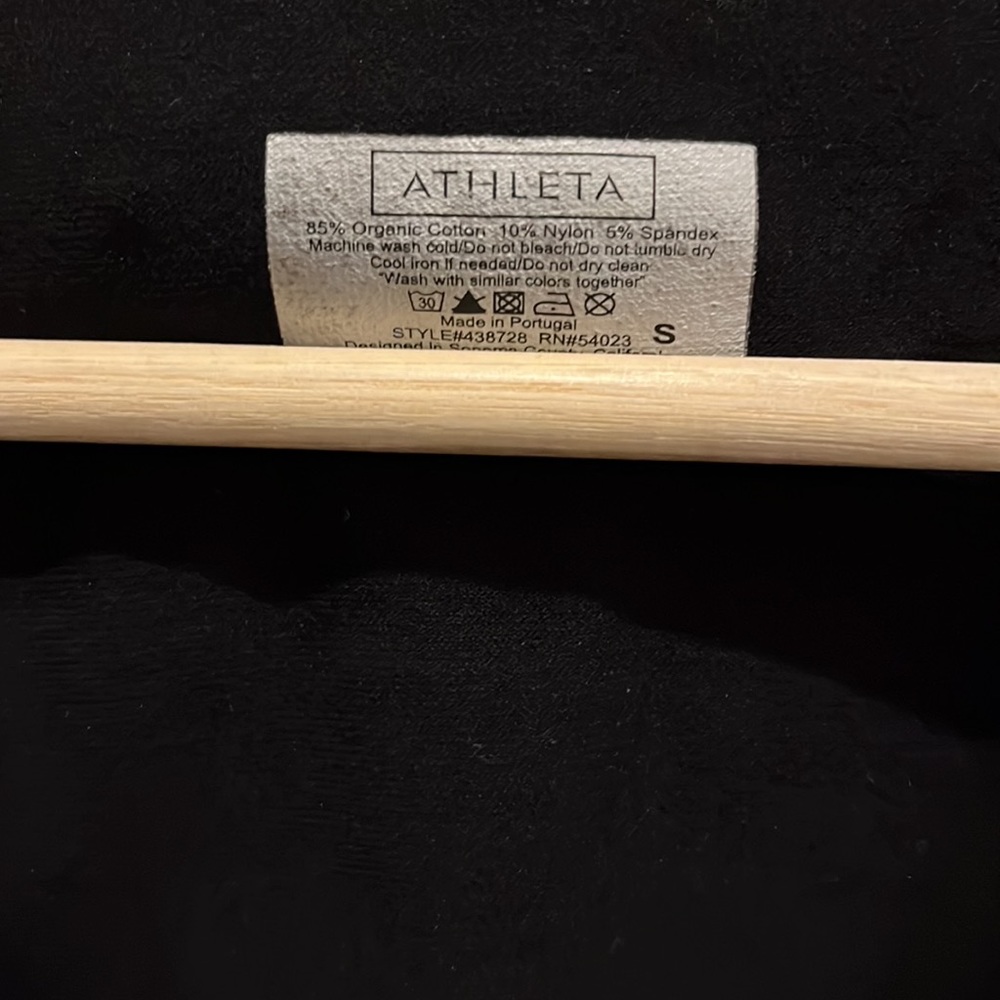Athleta Shirt with Shirred Side Detail - Picture 2 of 4